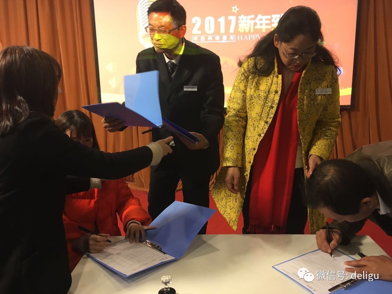 现场 签订目标合同