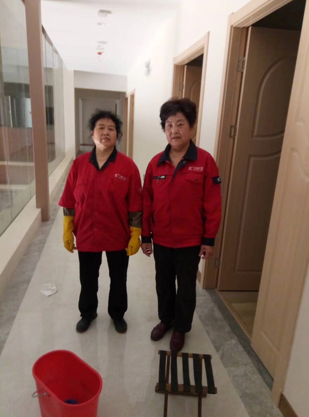 齐峰物业保洁人员